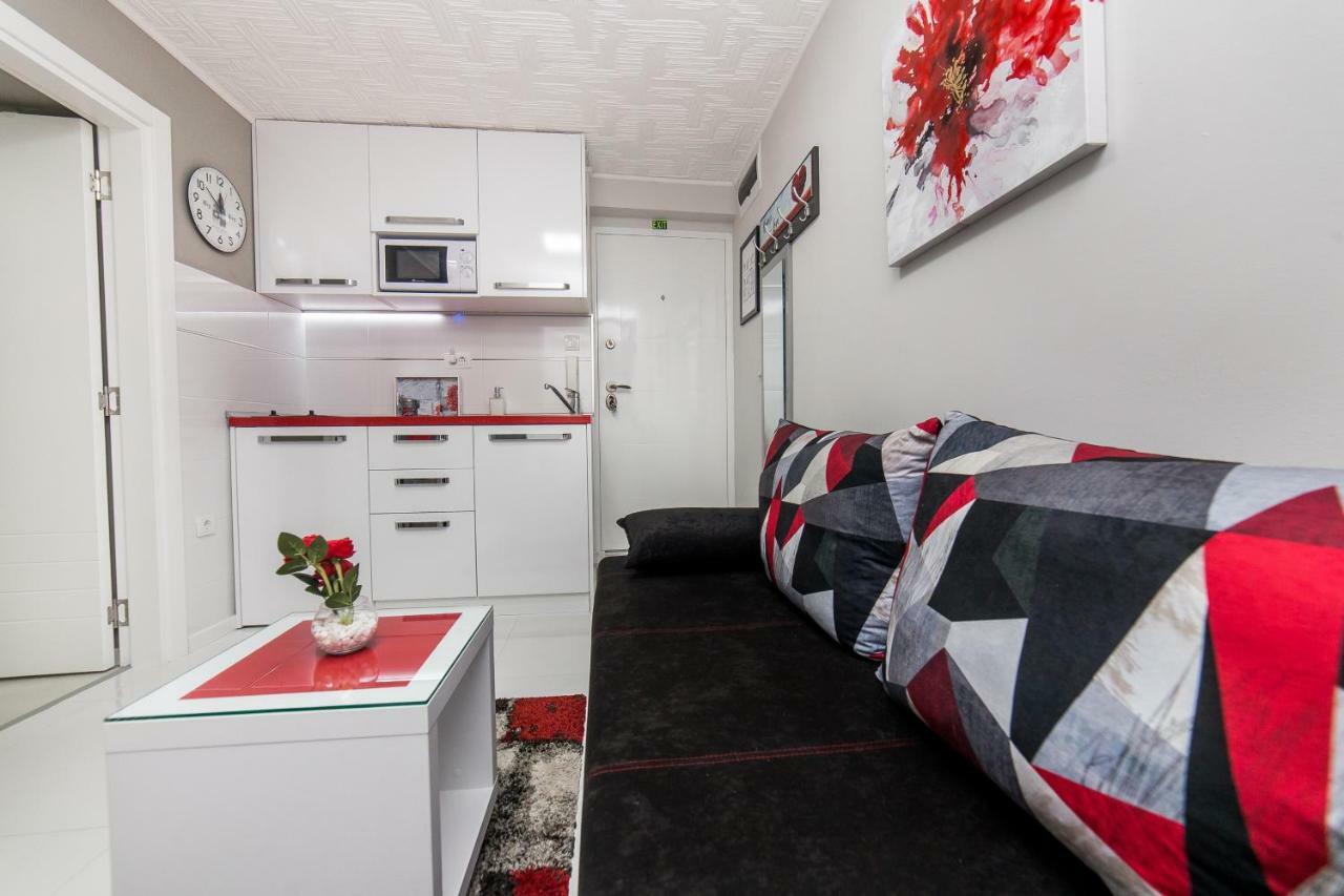 Apartment Romanov Belgrad Exterior foto
